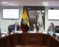 Imagen antigua de los vocales del Consejo Nacional Electoral.