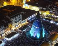 Encendido del árbol de Navidad en Cuenca