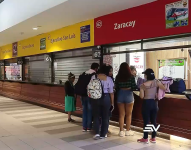 Bloqueos en vías de la Sierra reducen el movimiento en terminales de Quito y Guayaquil