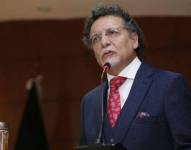 El hasta hoy funcionario está siendo investigado en el caso Las Torres.