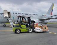 Con seis vuelos de la FAE se busca abastecer de víveres y medicinas a Galápagos