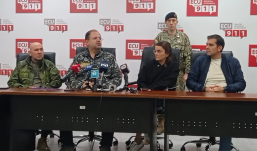 De izquierda a derecha: Gian Carlo Loffredo, ministro de Defensa; John Reimberg, ministro del Interior; María José Pinto, vicepresidenta de la República; y Harold Burbano, ministro de Desarrollo Humano.