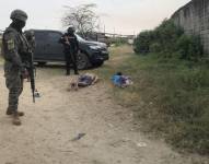 Los presuntos extorsionadores fueron detenidos por policías y militares.