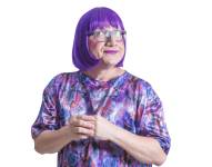 Tomás Delgado en su papel de La Vecina.