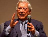 Vargas Llosa llega a Ecuador con agenda privada y mañana estará en Quito por unas horas para la ceremonia.