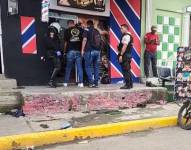 Reynaldo Bravo de 17 años y Jhon Ramírez, de 22, fueron asesinados la noche de este sábado 27 de mayo dentro de una barbería en la ciudad de Santa Rosa. Foto: Twitter