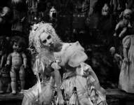 Lady Gaga y Tim Burton estrenan videoclip de The Dead Dance para Merlina 2