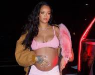 Rihanna compartió la alegría de ser madre en sus redes sociales.