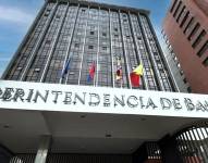 Exteriores de la Superintendencia de Bancos, ubicada en Quito.