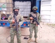 Quinindé: Ejército decomisó 1 000 galones de combustible robado