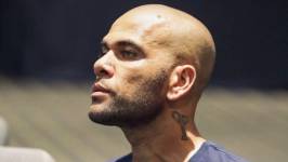 Dani Alves, jugador brasileño sentenciado por agresión sexual.