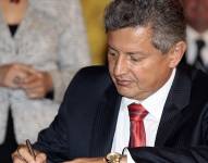 En diciembre de 2012 salió del país, un día después de confesar que falsificó el título de economista. Foto: Archivo