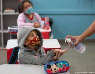 A nivel mundial, aún se están recopilando datos de ensayos para las vacunas covid-19 para niños más pequeños. AP/Referencial