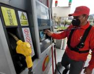 Precio de la gasolina Súper subió en 16 centavos y se comercializa en casi 4 dólares