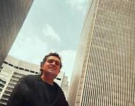 Hans Gernot Schenk trabajaba en una empresa de logística internacional alemana en 2001. Su oficina quedaba en el piso 32 de la Torre Norte, en el World Trade Center.