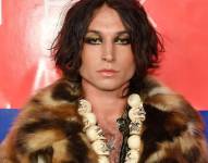 Imagen de archivo de Ezra Miller en una alfombra roja.