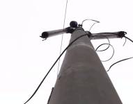 Imagen de un poste que fue robado en Guayaquil.