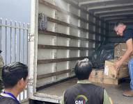 Entrega de kits electorales en Ecuador
