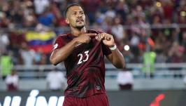 Salomón Rondón, artillero venezolano.