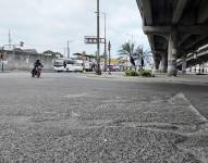 En la Entrada de la 8, personal municipal removerá el asfalto deteriorado y repondrá la calzada.