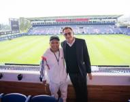 Luis Chango, presidente vitalicio de Mushuc Runa, junto a Michel Deller, en su visita a las instalaciones de Independiente del Valle.