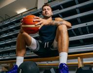 Luka Dončić para las cámaras de la revista Men's Health