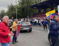 La marcha se da en el marco de un estado de excepción vigente en las provincias de Cotopaxi, Imbabura y Pichincha.