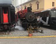 Los trenes que se encuentran en la estación de Chimbacalle en el sur de Quito.