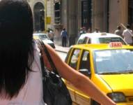 Compañías de taxis exclusivos para mujeres se abren espacio en la urbe.