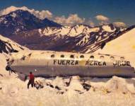 Imagen real de cómo quedó el avión de la Fuerza Aérea Uruguaya tras el accidente en Los Andes.