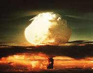 Las pruebas nucleares sobre la superficie terrestre en la década de 1950 cambiaron la composición de la atmósfera.