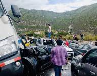 Imagen del accidente en Guayllabamba, proporcionada por los Bomberos de Quito.