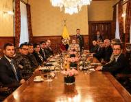 Daniel Noboa lidera reunión del Consejo de Seguridad tras declaratoria de conflicto armado en Ecuador