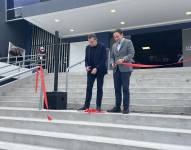 Presidente de Independiente del Valle, Michell Deller corta la cinta e inaugura estadio para su equipo femenino