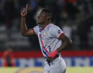 Marcos Olmedo en un partido con El Nacional