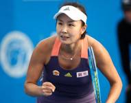 Según medios afiliados al gobierno chino, la tenista no quería ser molestada y por ello permaneció en casa.