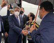 El presidente Guillermo Lasso a su arribo a México.