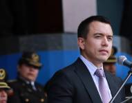 Imagen de archivo de la firma de primeros decretos de Daniel Noboa como Presidente.