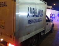 Imagen de archivo de un carro de Medicina Legal.