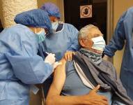 Desde este 3 de enero los ciudadanos de 50 a 59 años ya pueden acceder a la tercera dosis.