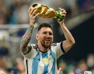 El jugador argentino fue reconocido como el mejor del 2022 por la FIFA.
