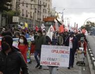 Las protestas contra el gobierno se siguen acumulando.