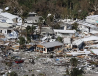 Así quedó una zona de casas en la ciudad de Fort Myers.