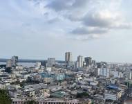 En el centro de la ciudad hay departamentos que van desde los 300 dólares.