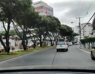 Foto de una calle del sector de Ceibos, norte de Guayaquil.