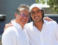 Fotografía de Nicolás Petro (derecha) y su padre, Gustavo Petro (izquierda).