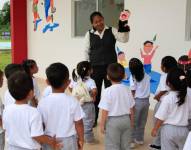 El Ministerio de Educación abrirá convocatoria para contratar a 2 300 profesores