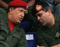 Baduel con Hugo Chávez en 2006.