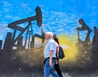 La decisión de Estados Unidos de revocar las licencias de varias compañías transnacionales de petróleo y gas para operar en Venezuela está causado estragos en la economía del país.