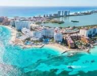 El grupo quedó varado en Cancún por su comportamiento.